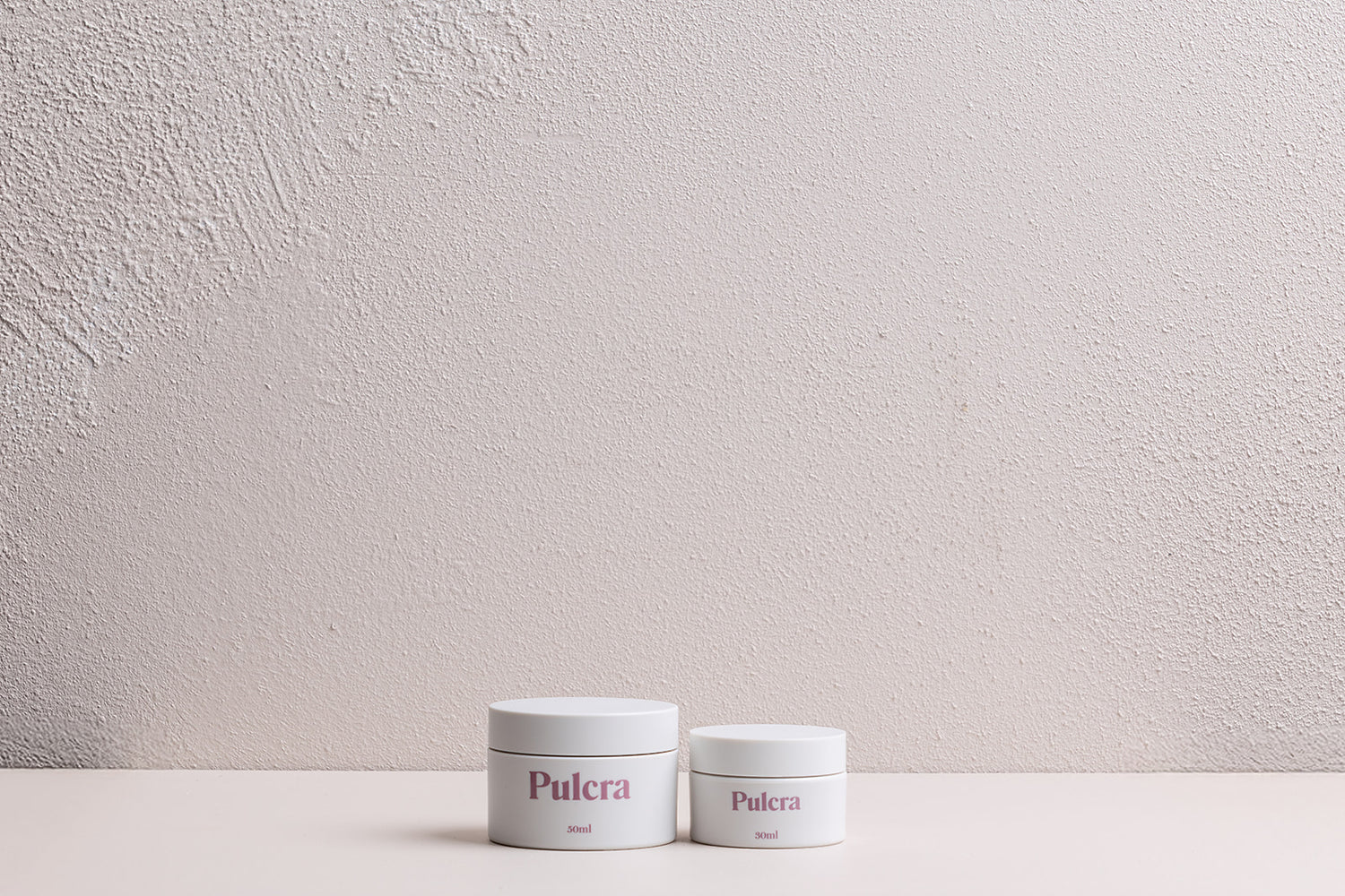 Premium refillable and reusable travel containers and jars. 