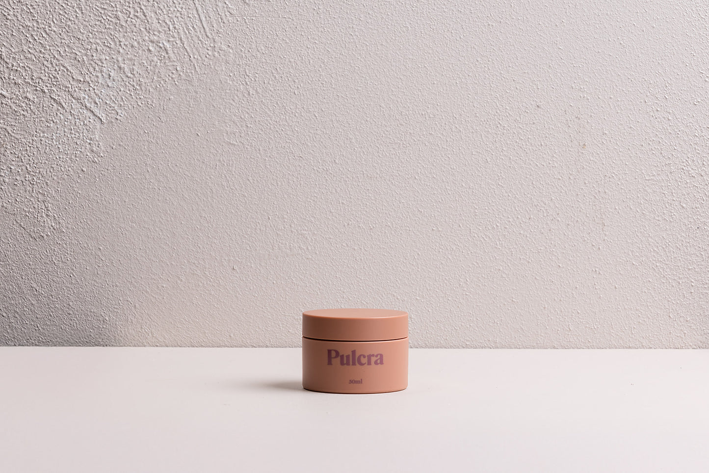 Premium refillable and reusable travel containers and jars. 