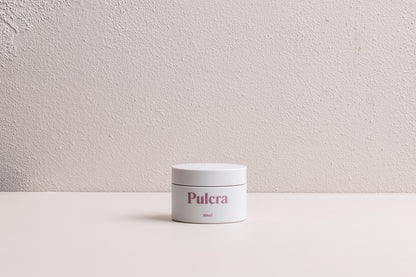 Premium refillable and reusable travel containers and jars. 